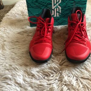 Kyrie 3 red and black